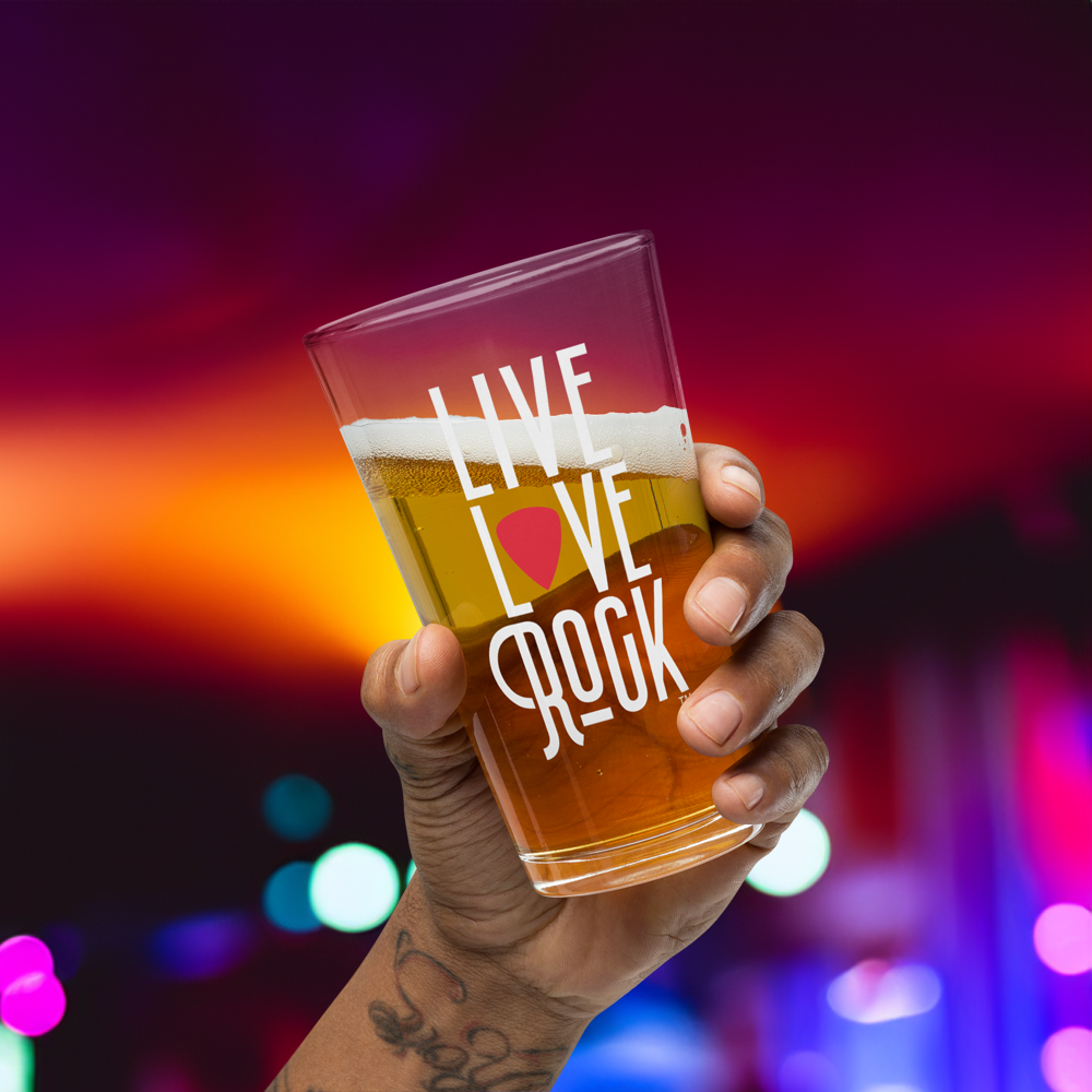 Shaker pint glass
